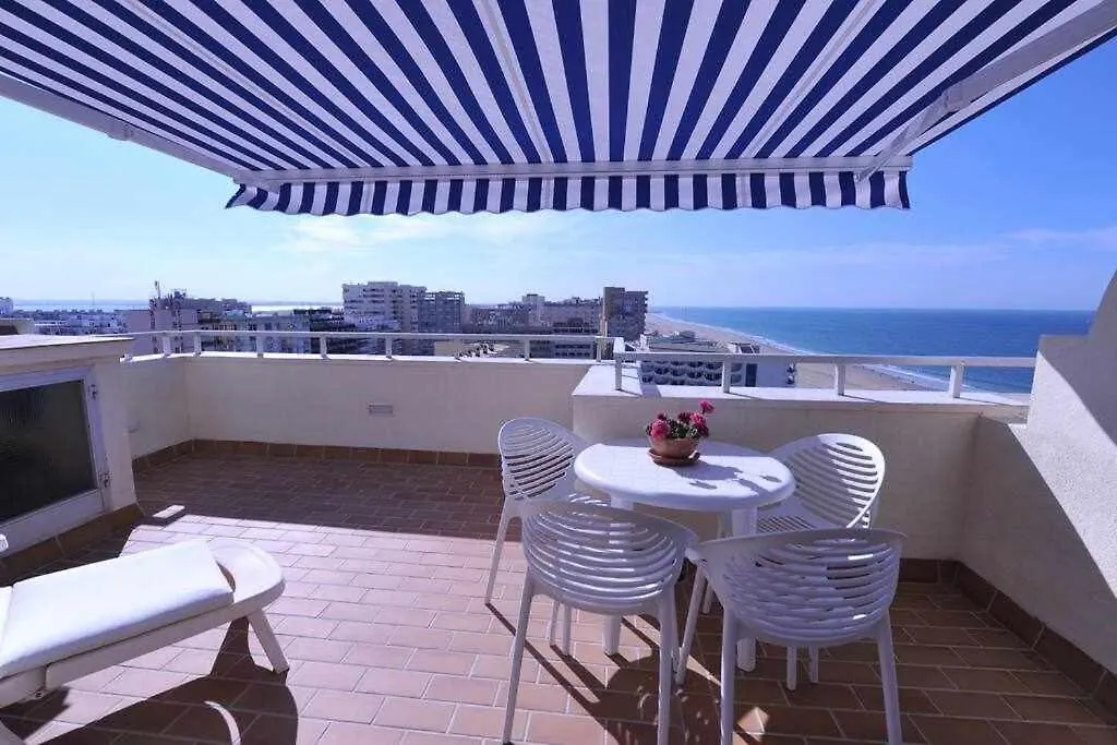 Atico Apartamento Loft Playa Victoria Cádiz España