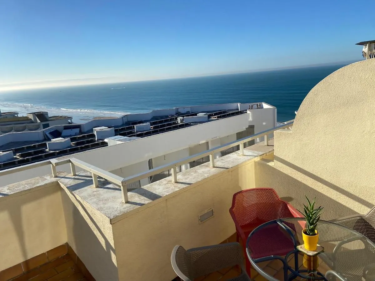 Atico Apartamento Loft Playa Victoria Cádiz España